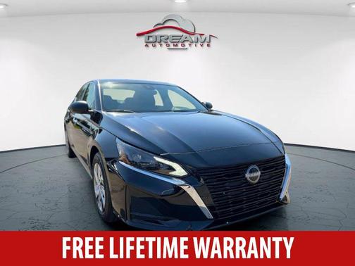2025 Nissan Altima S FWD