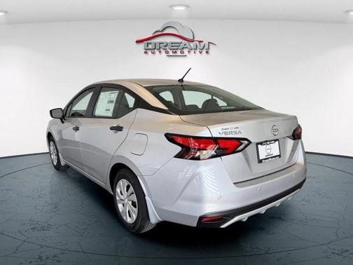 2025 Nissan Versa 1.6 S