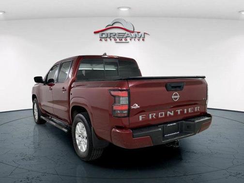 2022 Nissan Frontier SV