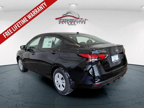 2025 Nissan Versa 1.6 S