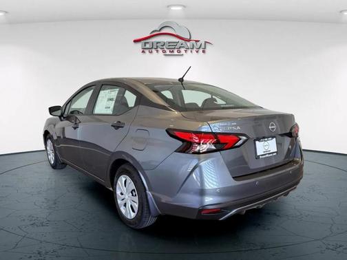 2025 Nissan Versa 1.6 S