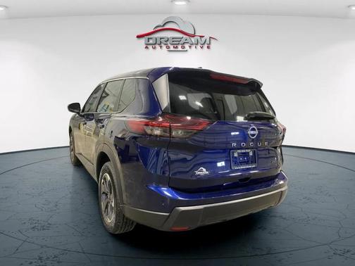 Deep Ocean Blue Pearl 2025 Nissan Rogue SV