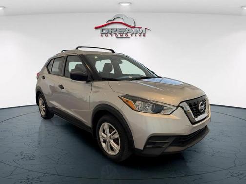 2019 Nissan Kicks S