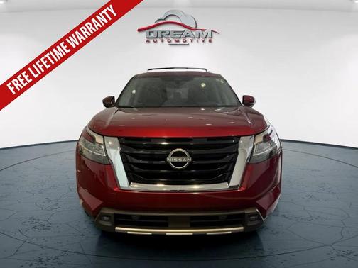 2023 Nissan Pathfinder Platinum 4WD