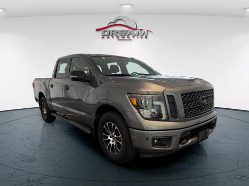 2018 Nissan Titan SV