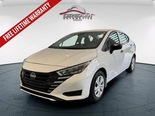 2025 Nissan Versa 1.6 S