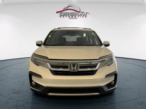 2019 Honda Pilot Touring 8-Passenger