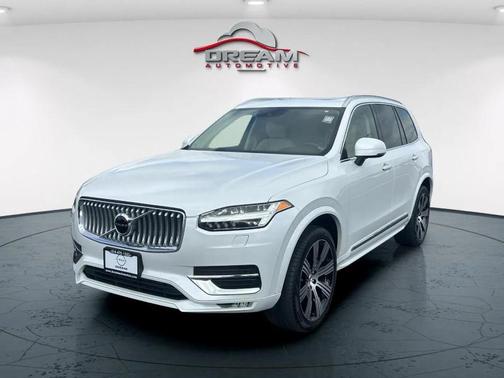 2022 Volvo XC90 T6 Inscription