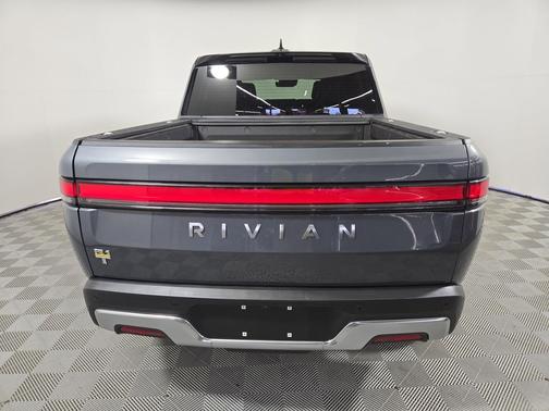 2022 Rivian R1T Adventure