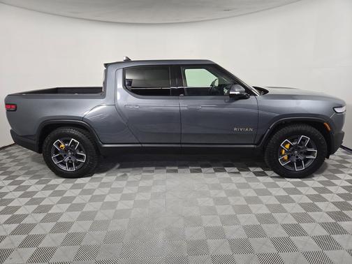 2022 Rivian R1T Adventure