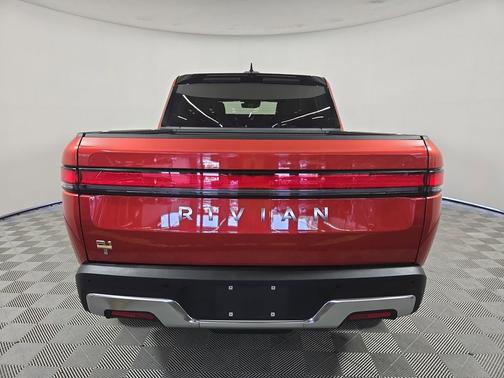 2023 Rivian R1T Adventure Quad Motor Large Pack