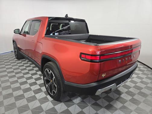 2023 Rivian R1T Adventure Quad Motor Large Pack