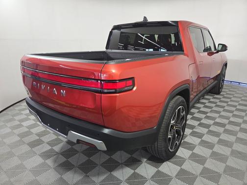 2023 Rivian R1T Adventure Quad Motor Large Pack