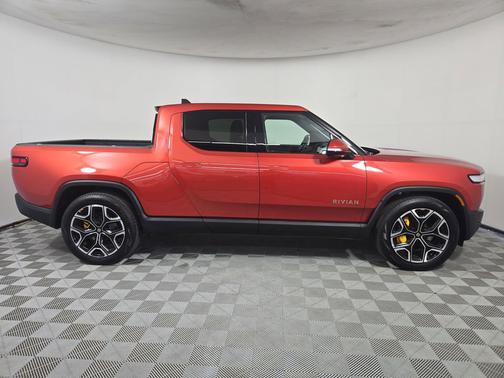 2023 Rivian R1T Adventure Quad Motor Large Pack