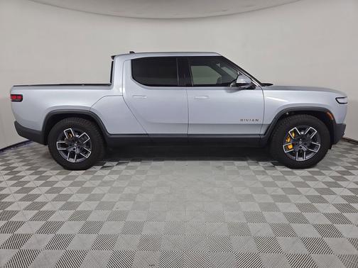 2023 Rivian R1T Adventure Quad Motor Large Pack