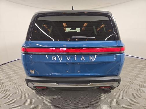 2023 Rivian R1S Launch Edition