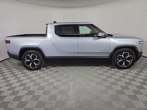 2023 Rivian R1T Adventure Quad Motor Large Pack