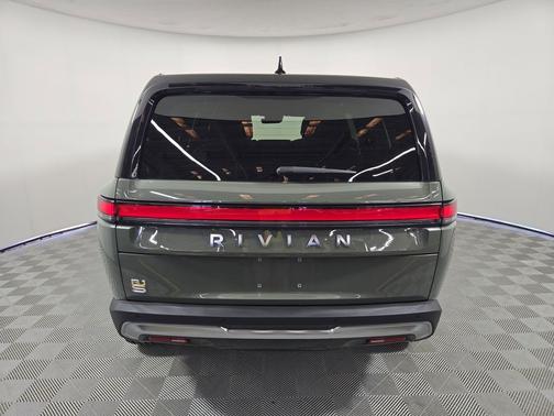 2022 Rivian R1S Launch Edition