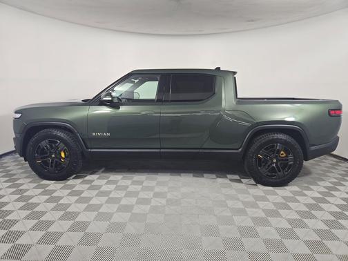 2024 Rivian R1T Adventure Quad Motor Large Pack