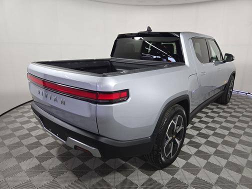 2022 Rivian R1T Adventure