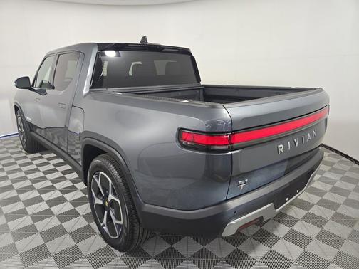 2024 Rivian R1T Adventure Package