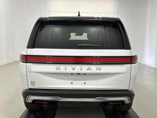 2023 Rivian R1S Launch Edition