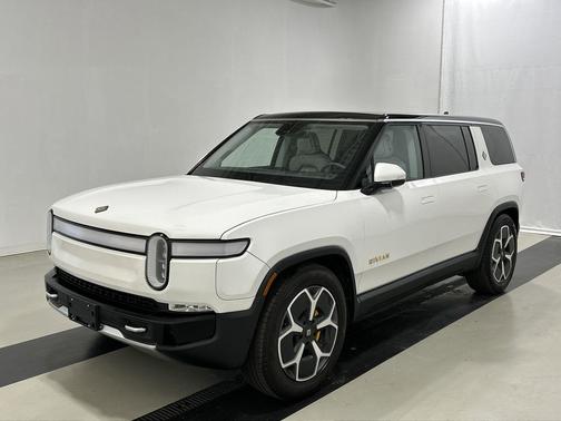 2023 Rivian R1S Launch Edition