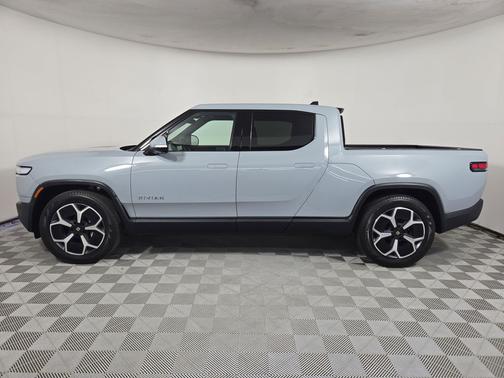 2024 Rivian R1T Adventure Package