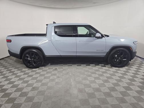 2023 Rivian R1T Adventure Package