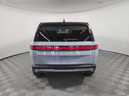 Limestone 2024 Rivian R1S Adventure Package