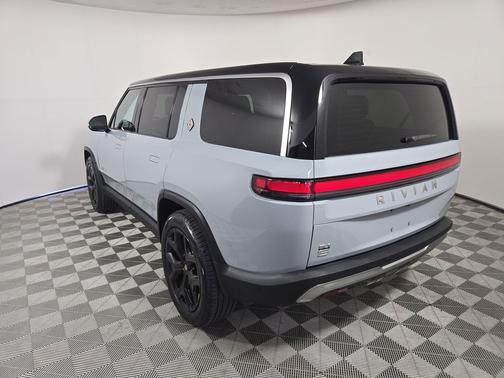 Limestone 2024 Rivian R1S Adventure Package
