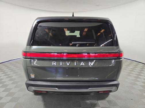 2022 Rivian R1S Launch Edition