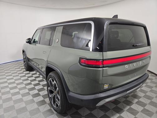 2022 Rivian R1S Launch Edition