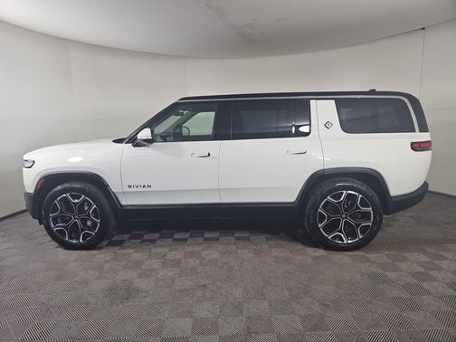 Glacier White 2024 Rivian R1S Adventure Package