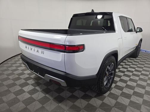2023 Rivian R1T Adventure Quad Motor Large Pack