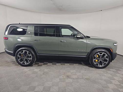2022 Rivian R1S Launch Edition