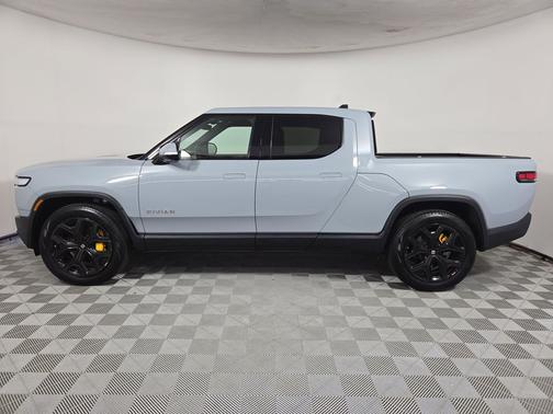 2022 Rivian R1T Adventure
