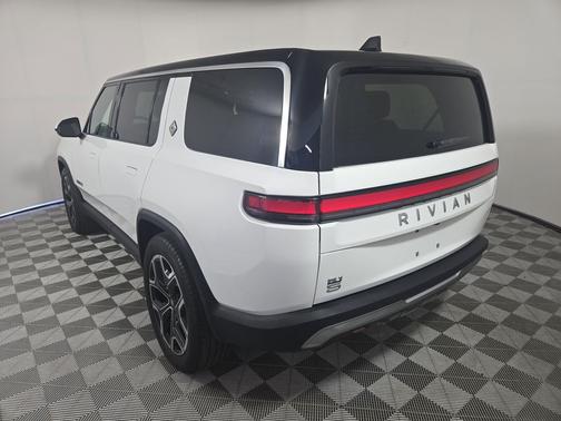 2025 Rivian R1S Adventure trim