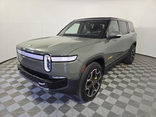 Launch Green 2023 Rivian R1S Launch Edition