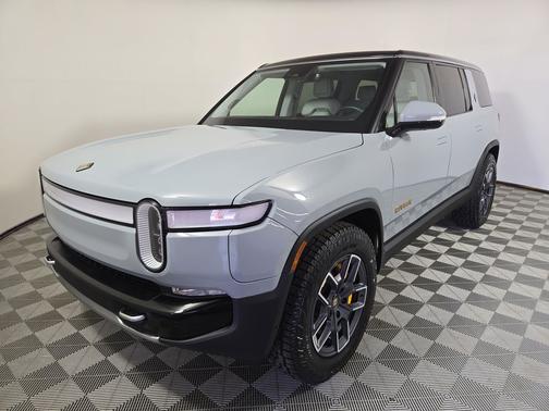 2023 Rivian R1S Launch Edition