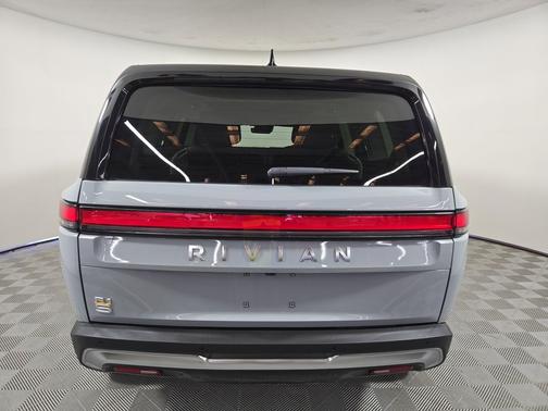 2023 Rivian R1S Launch Edition