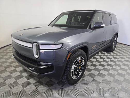 2022 Rivian R1S Launch Edition
