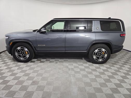 2022 Rivian R1S Launch Edition
