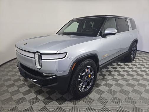 2022 Rivian R1S Launch Edition