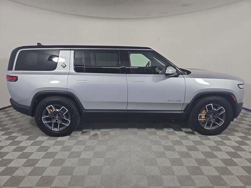 2022 Rivian R1S Launch Edition