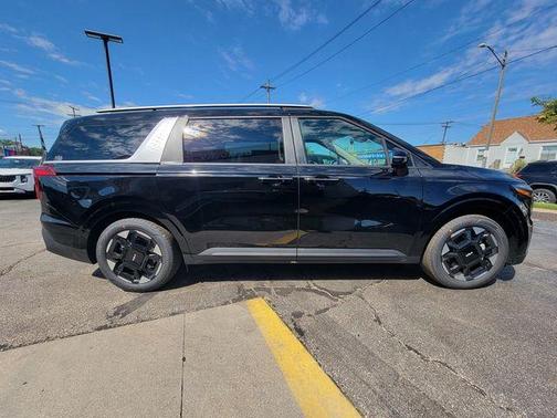 2026 Kia Carnival EX