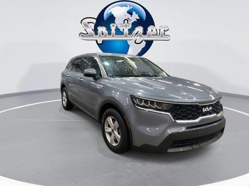 2023 Kia Sorento LX