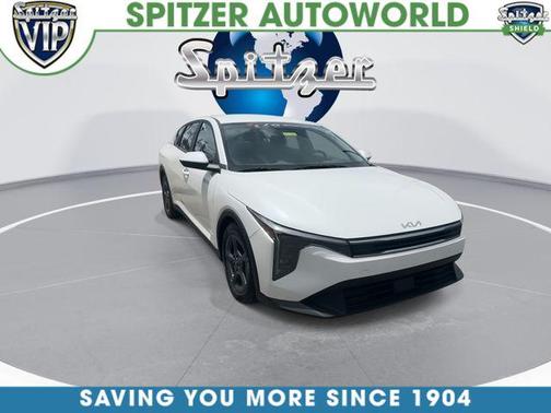 Snow White Pearl 2025 Kia K4