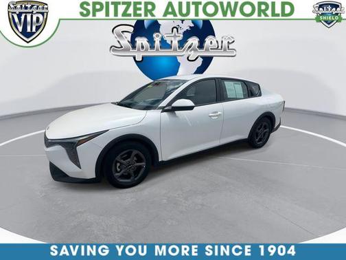 Snow White Pearl 2025 Kia K4