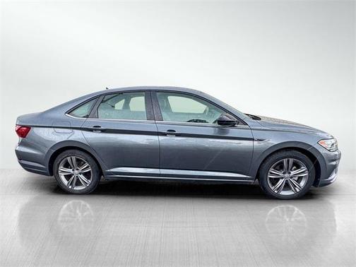 2021 Volkswagen Jetta 1.4T R-Line